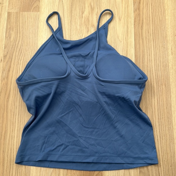Lululemon nulu crop - Picture 2 of 3